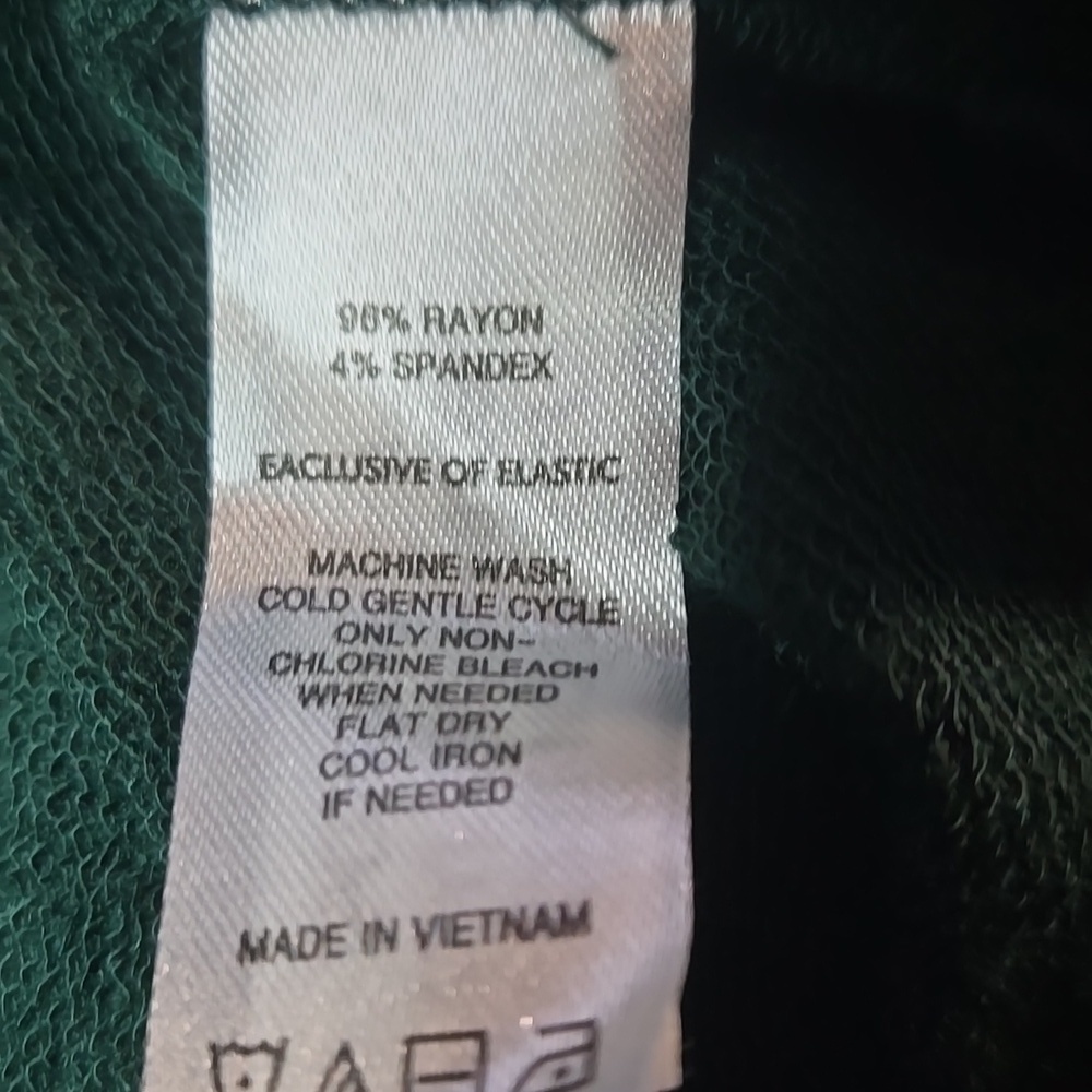 Market & Spruce Plus Size Green Ruched Rayon Cardigan Size 2X - Picture 7 of 7